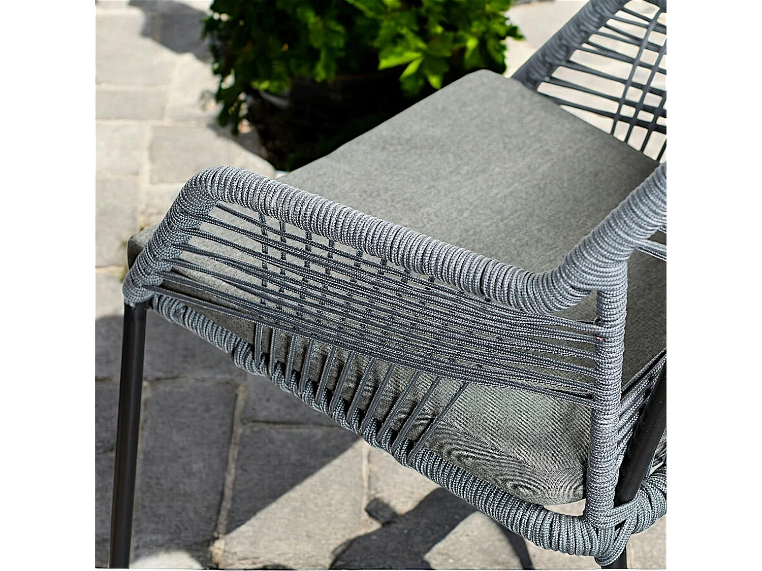 Chaise de jardin en corde tressée grise GRENADE