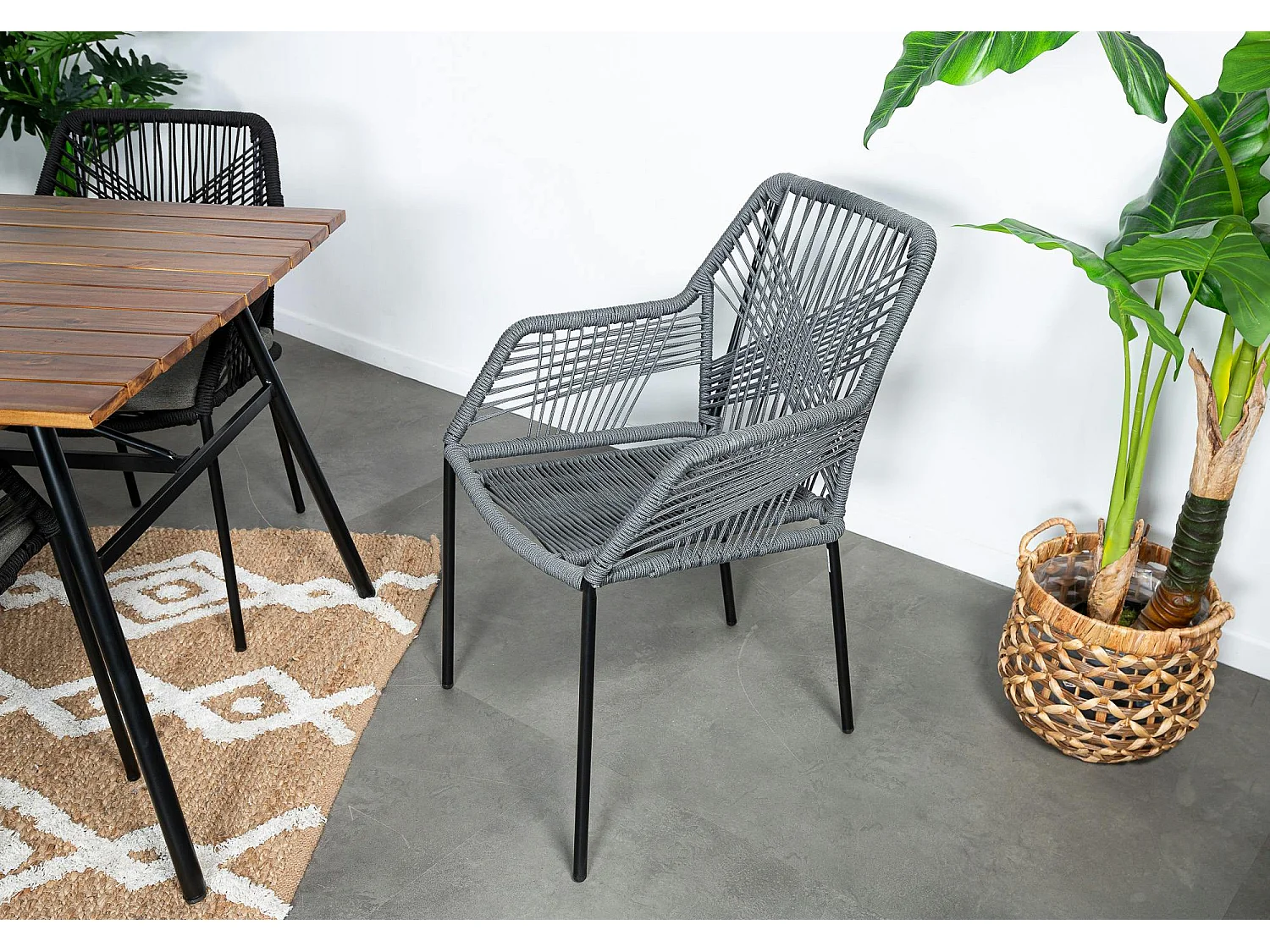 Chaise de jardin en corde tressée grise GRENADE