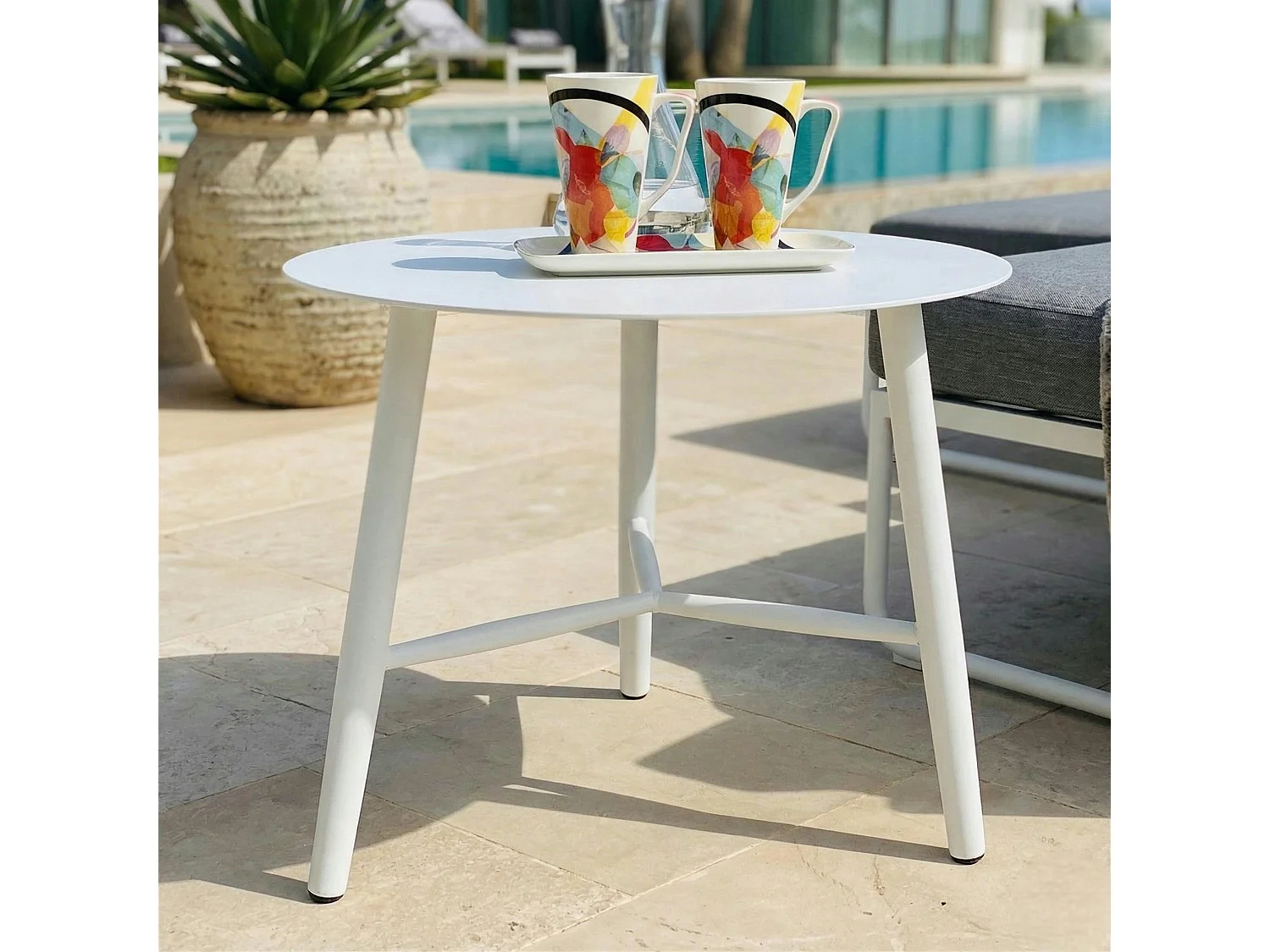 Table basse de jardin en aluminium blanc Ø 60 cm STOCKHOLM