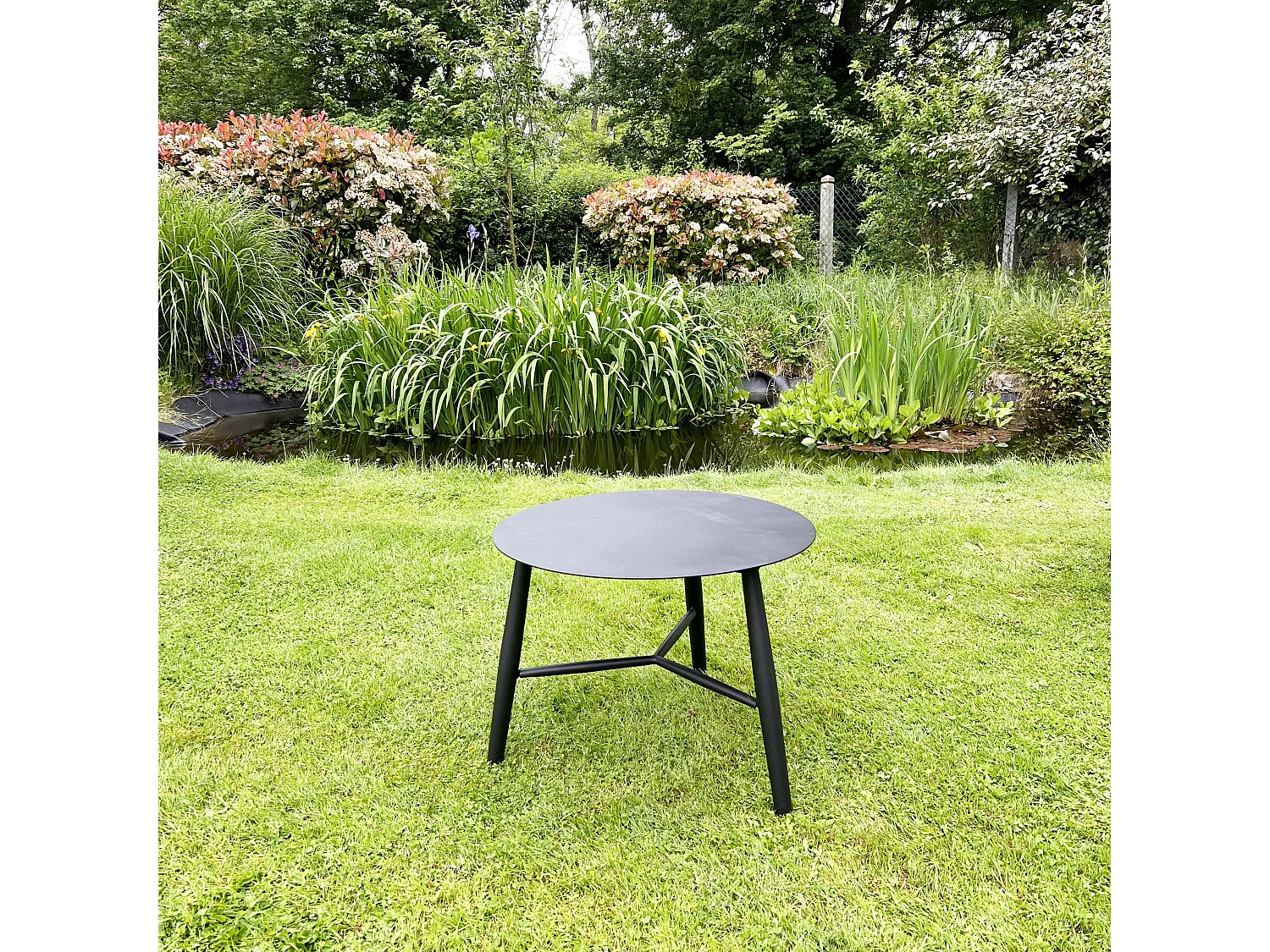 Table basse de jardin en aluminium noir Ø 60 cm STOCKHOLM