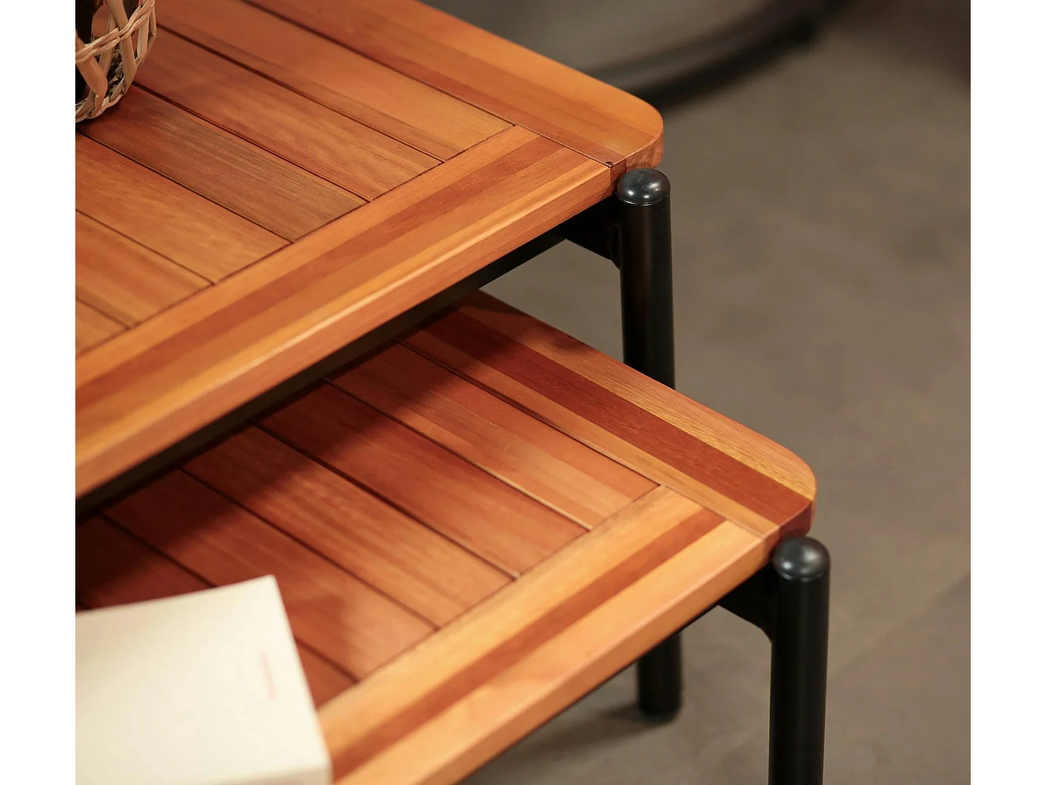 Table basse gigogne bois d'eucalyptus intérieur/extérieur (lot de 2)