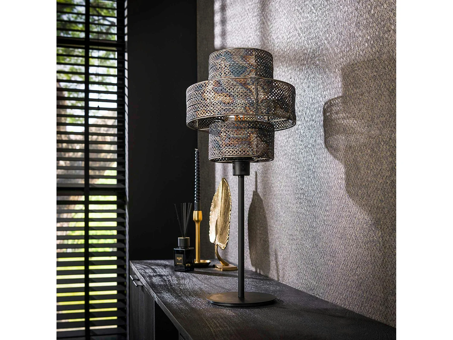 Lampe d'ambiance avec abat-jour frise métallique TRIBECA