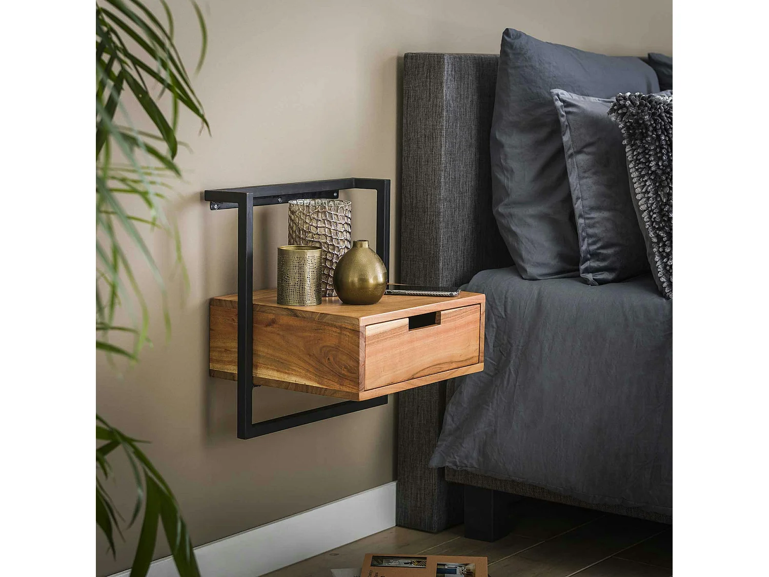 Table de chevet suspendue en bois et métal MELBOURNE