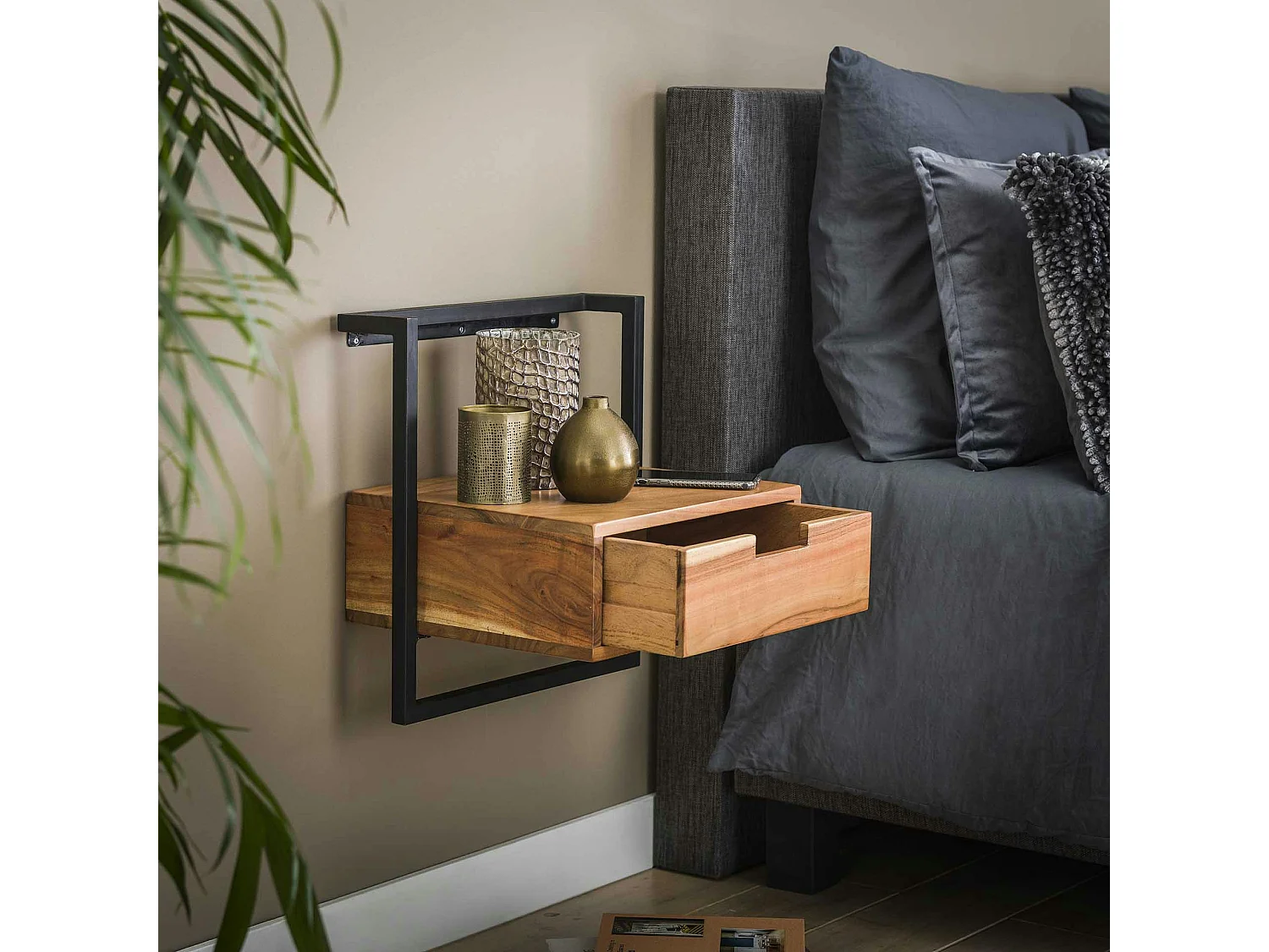 Table de chevet suspendue en bois et métal MELBOURNE