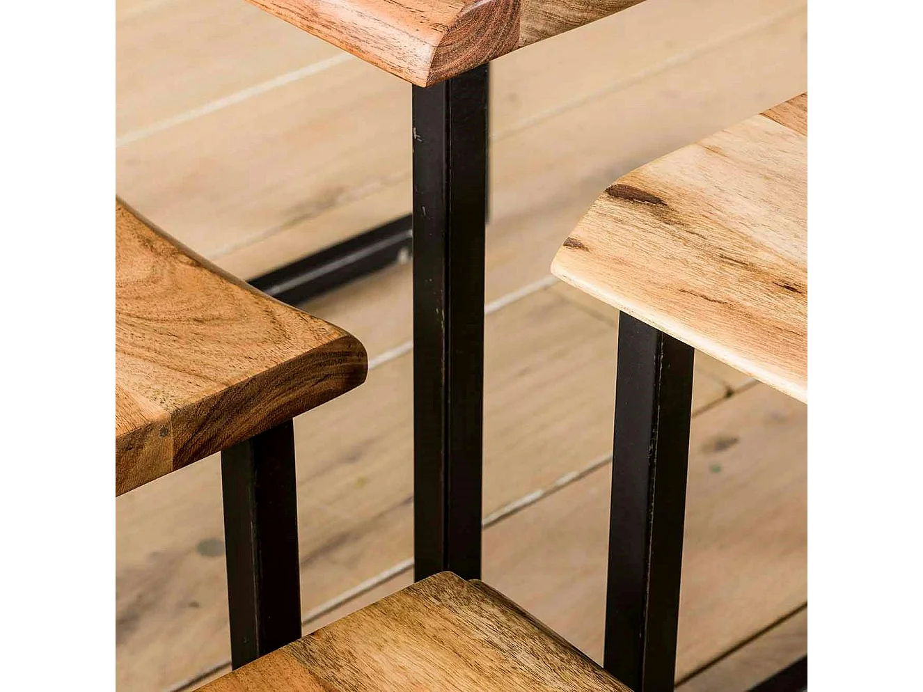 Table de chevet suspendue en bois et métal MELBOURNE