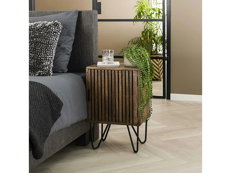 Table de nuit en bois de manguier strié (ensemble de 2) DELHI