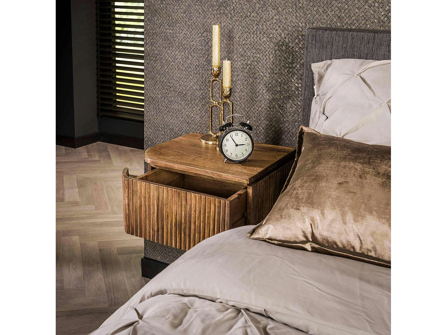 Table de nuit murale en bois de manguier motif baguette (lot de 2) DELHI