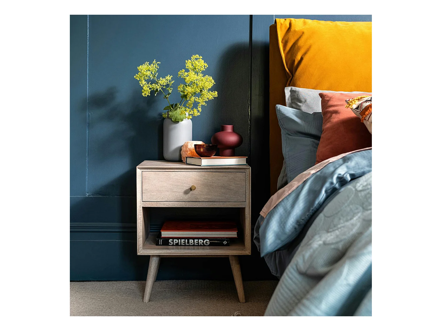 Table de nuit moderne THANE