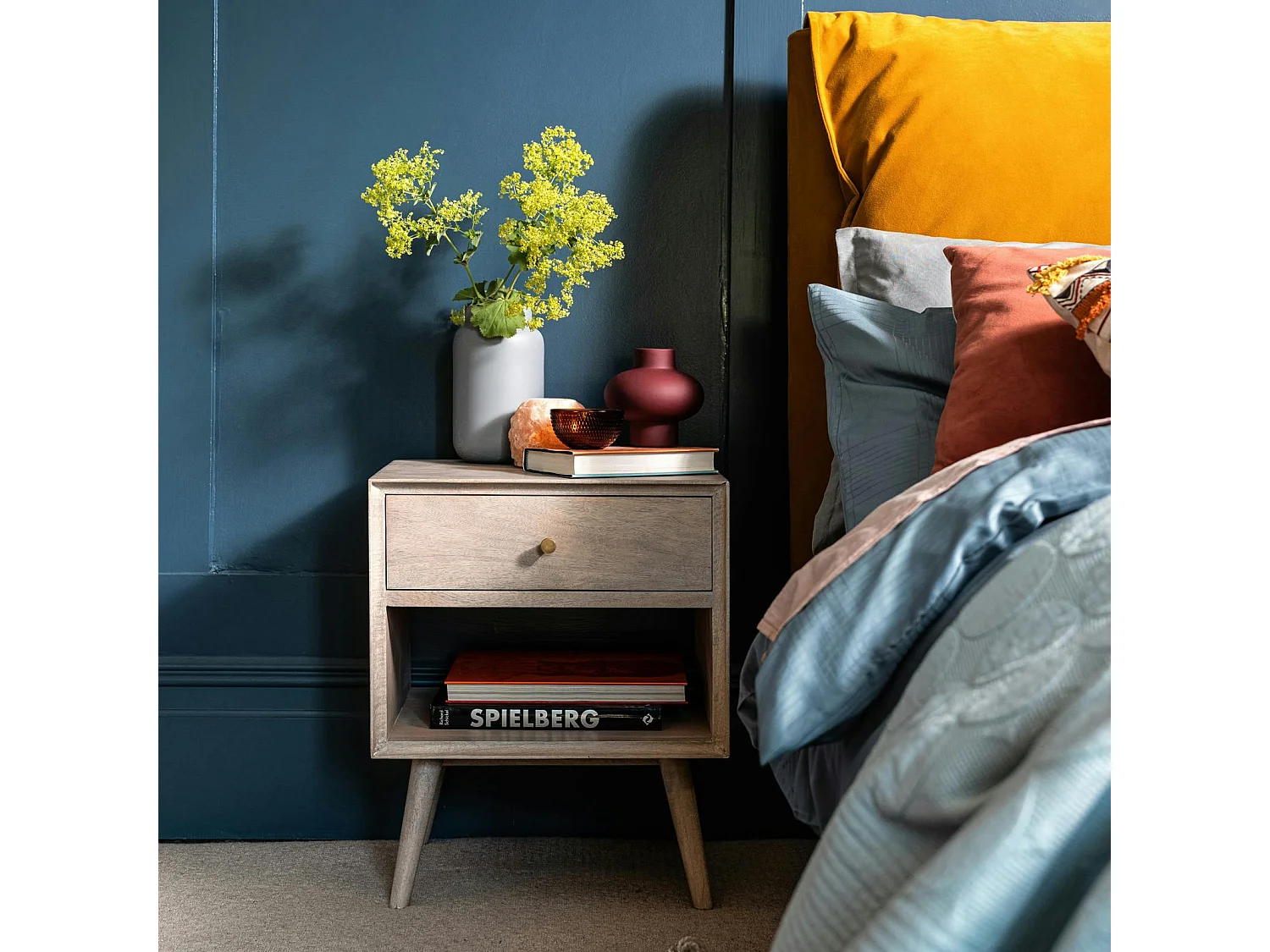 Table de nuit moderne THANE