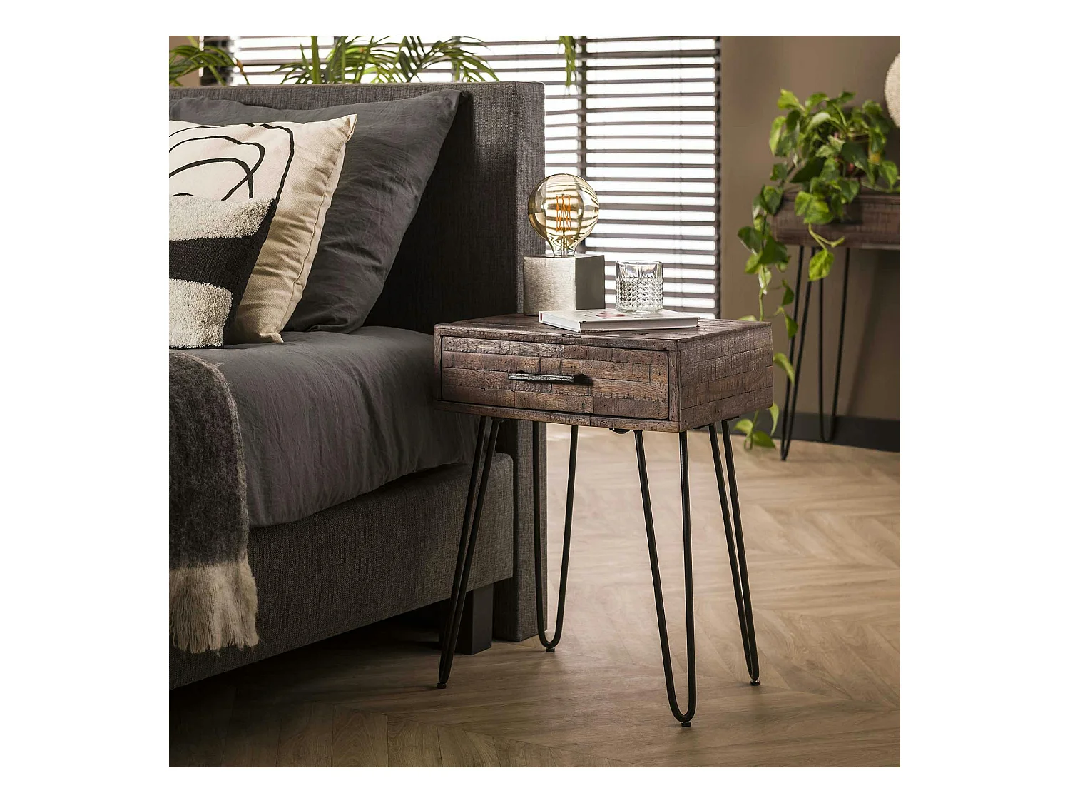 Table de chevet vintage en bois grisé 1 tiroir MELBOURNE