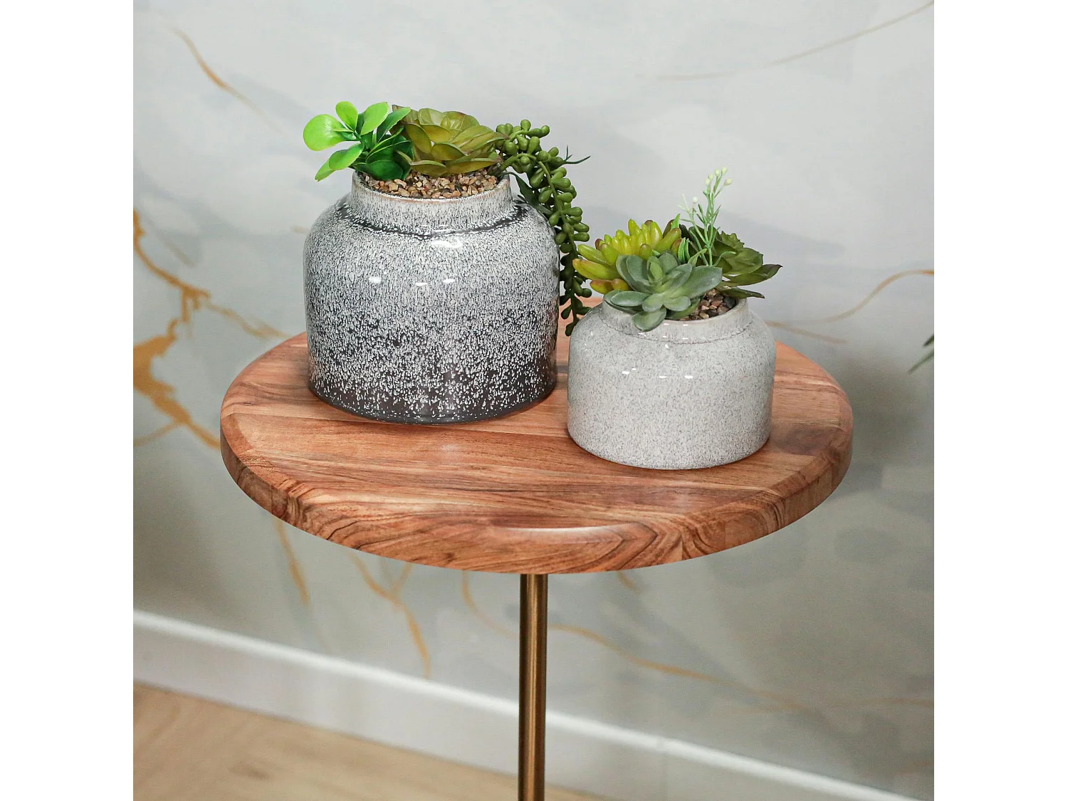 Bout de canapé en bois d'acacia F.S.C® rond D 40, 5 cm