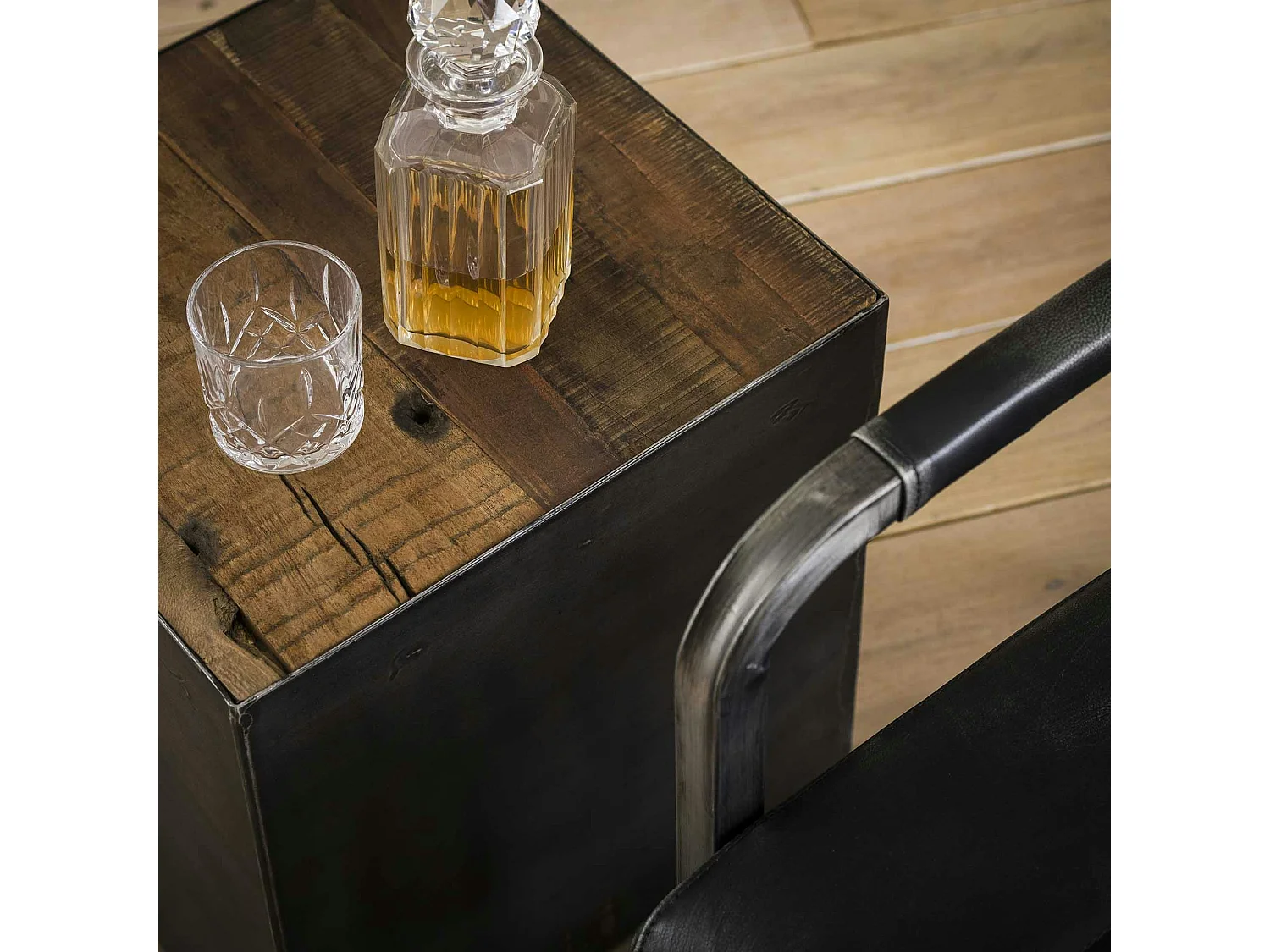 Table d'appoint industrielle SHEFFIELD