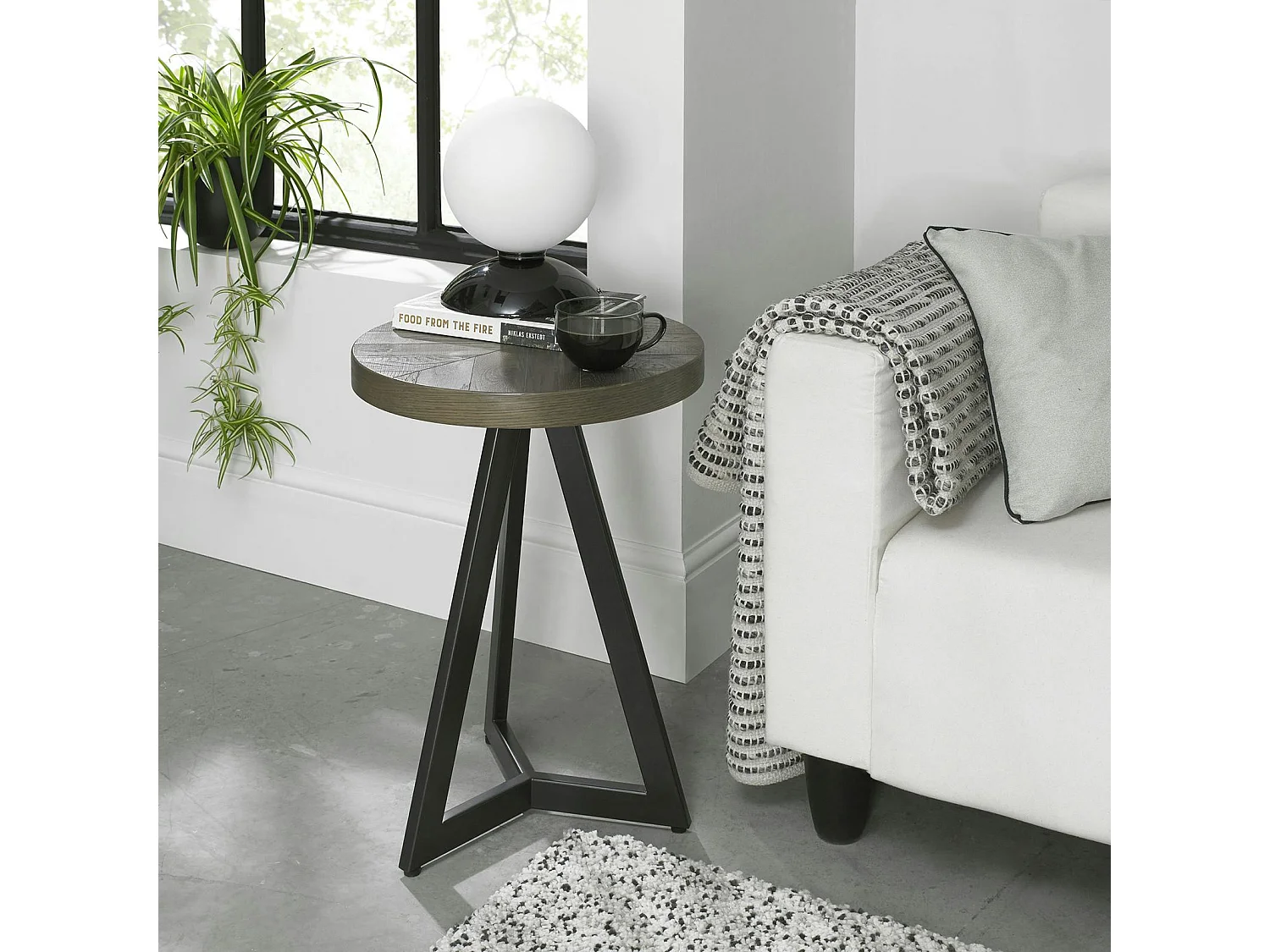 Bout de canapé rond en marqueterie de chêne ARLINGTON