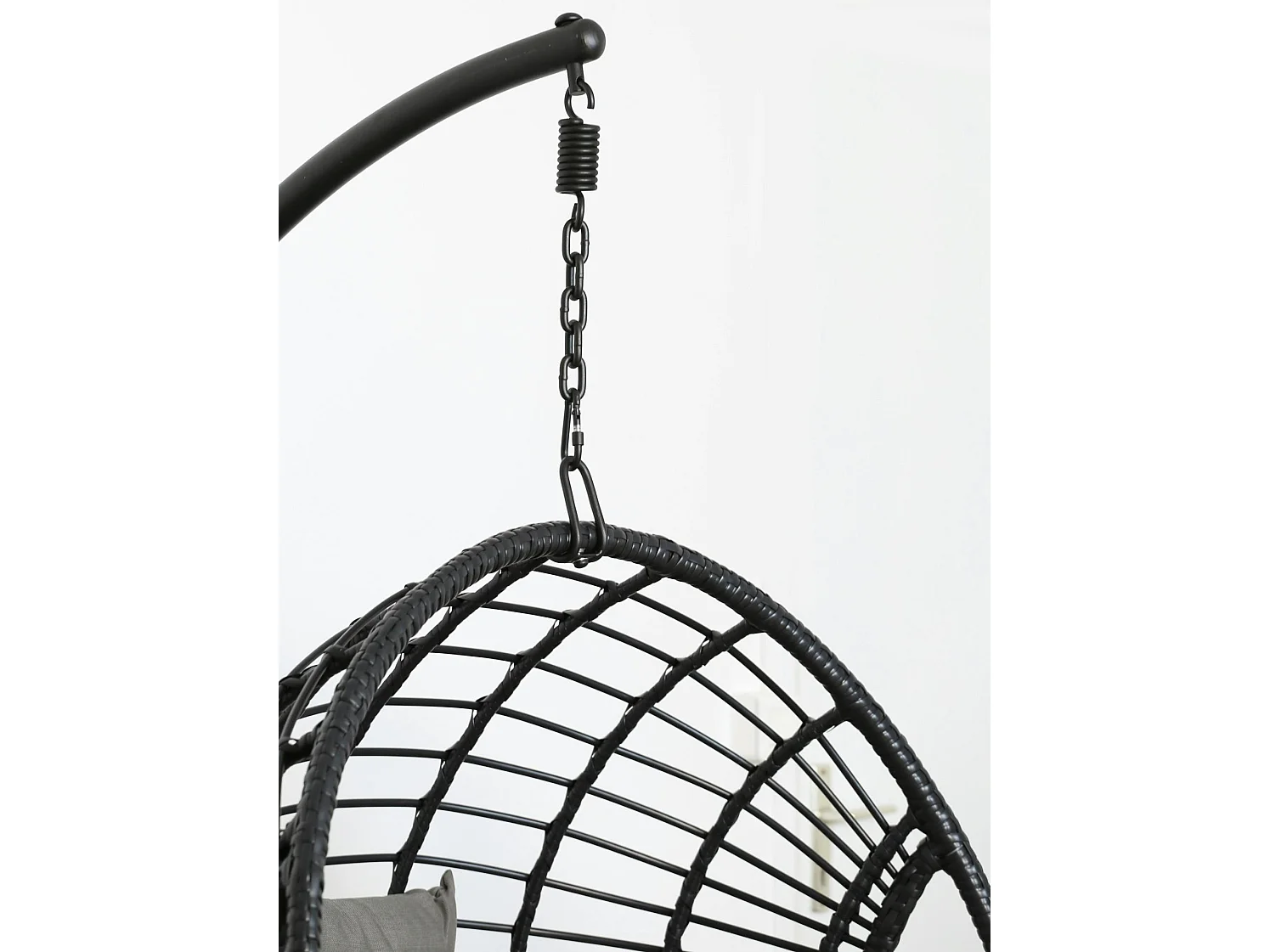 Fauteuil suspendu résine noire SOUTH BEACH