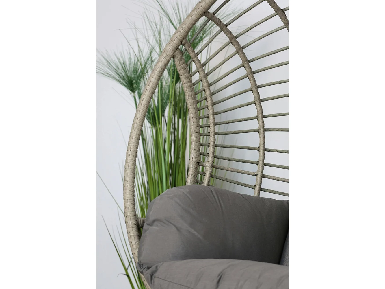 Fauteuil suspendu gris forme ronde SOUTH BEACH