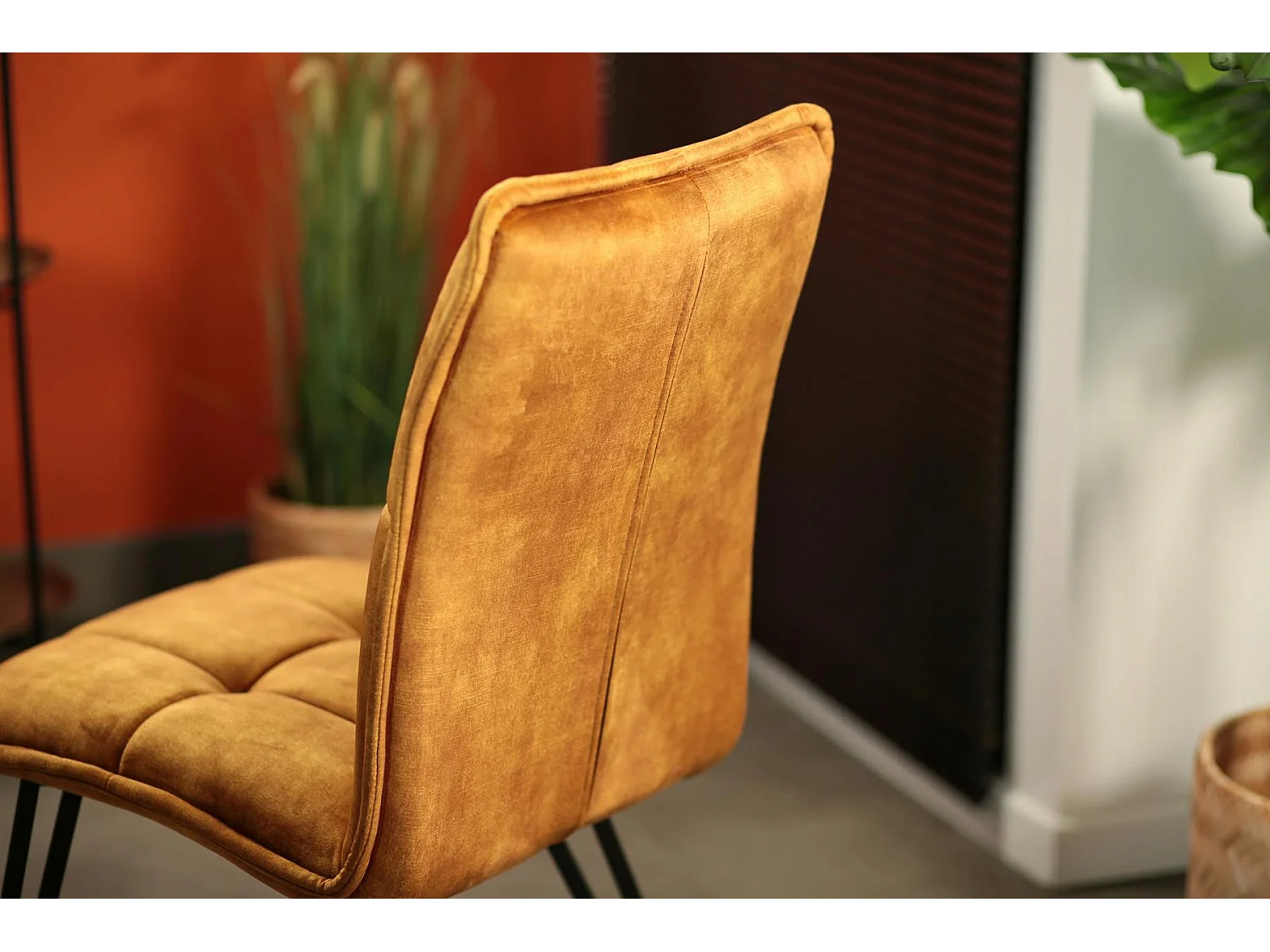 Chaise de salle à manger ocre avec pieds épingle (lot de 2) MALMOE