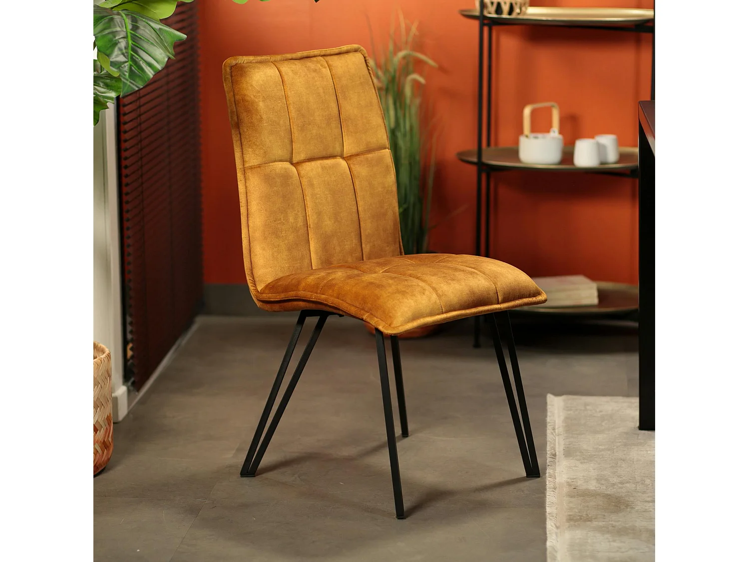 Chaise de salle à manger ocre avec pieds épingle (lot de 2) MALMOE