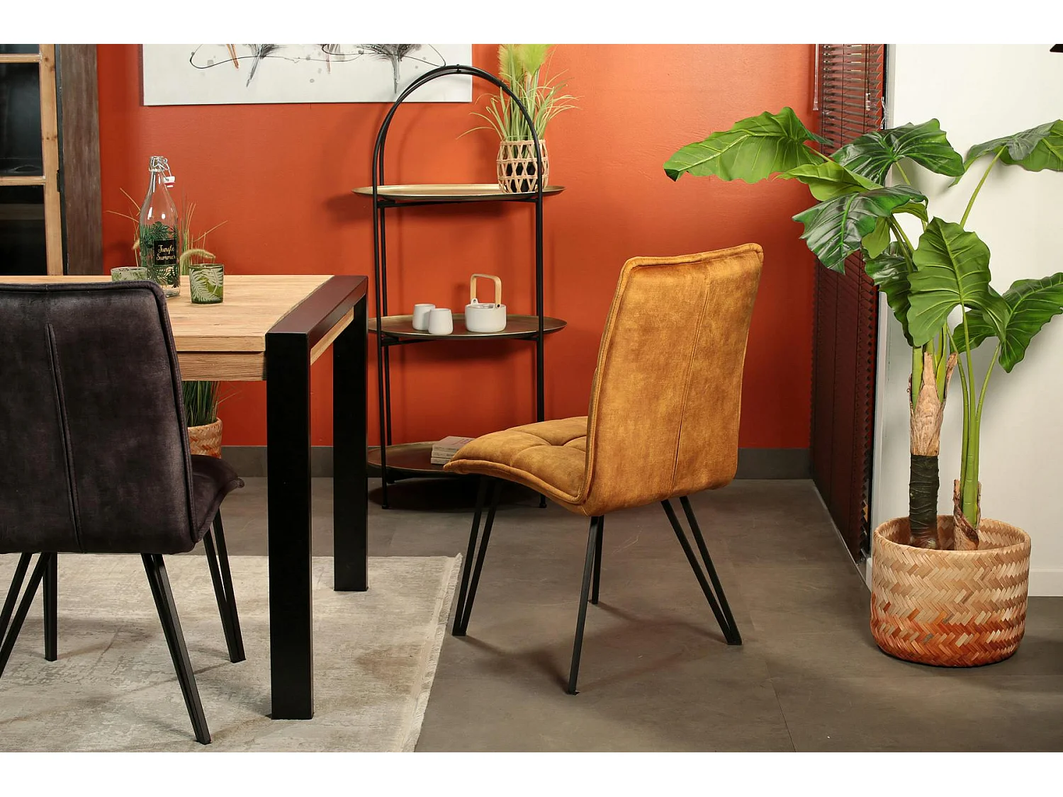 Chaise de salle à manger ocre avec pieds épingle (lot de 2) MALMOE