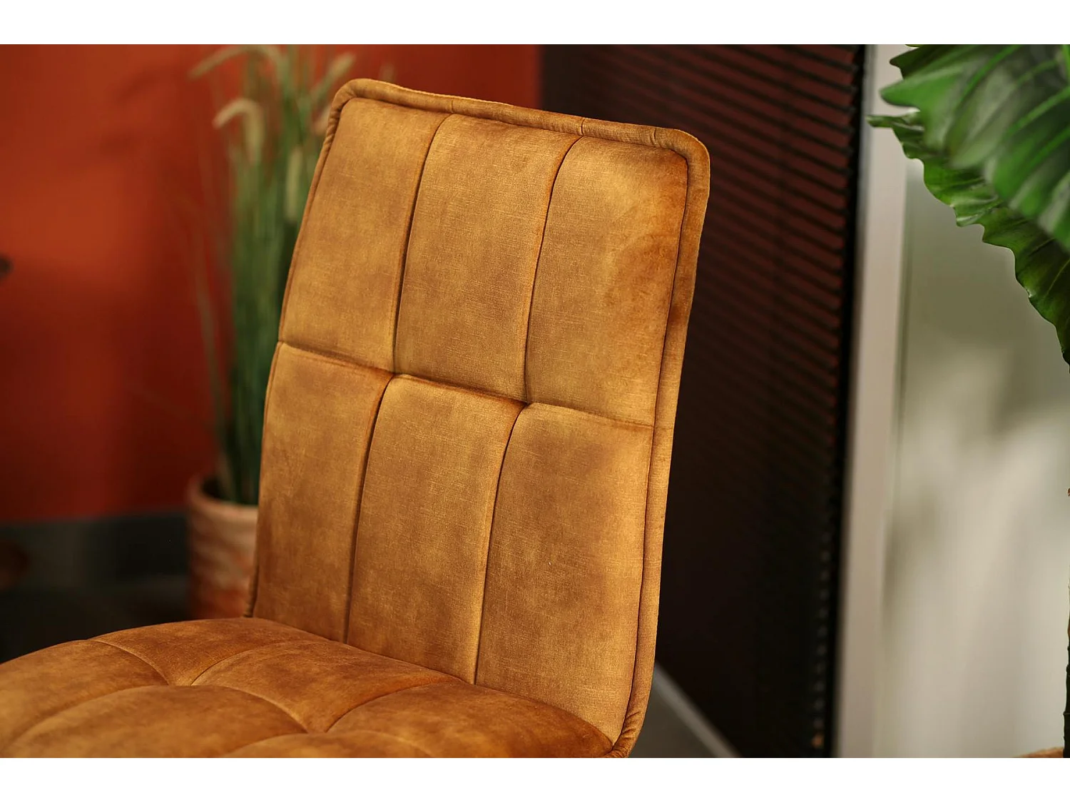 Chaise de salle à manger ocre avec pieds épingle (lot de 2) MALMOE