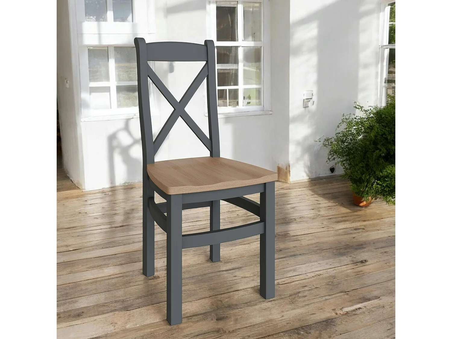 Chaise en bois avec dossier croisé finition charbon (lot de 2) COVENTRY