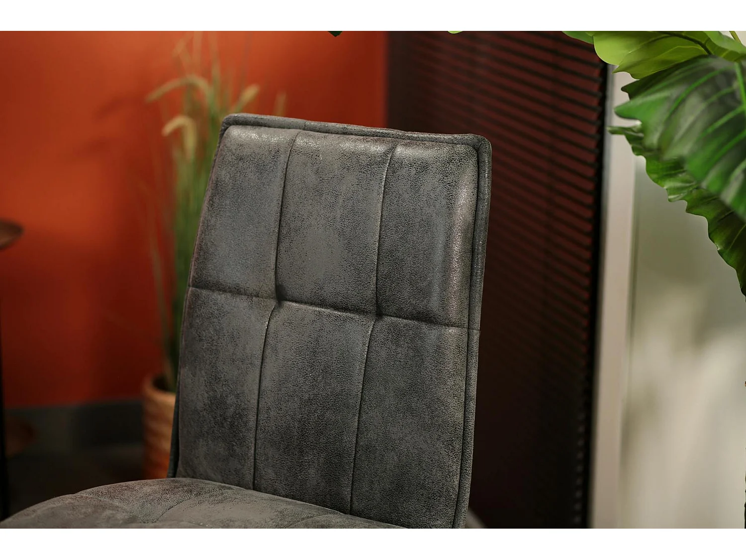 Chaise de salle à manger gris sombre avec pieds épingle (lot de 2) MALMOE