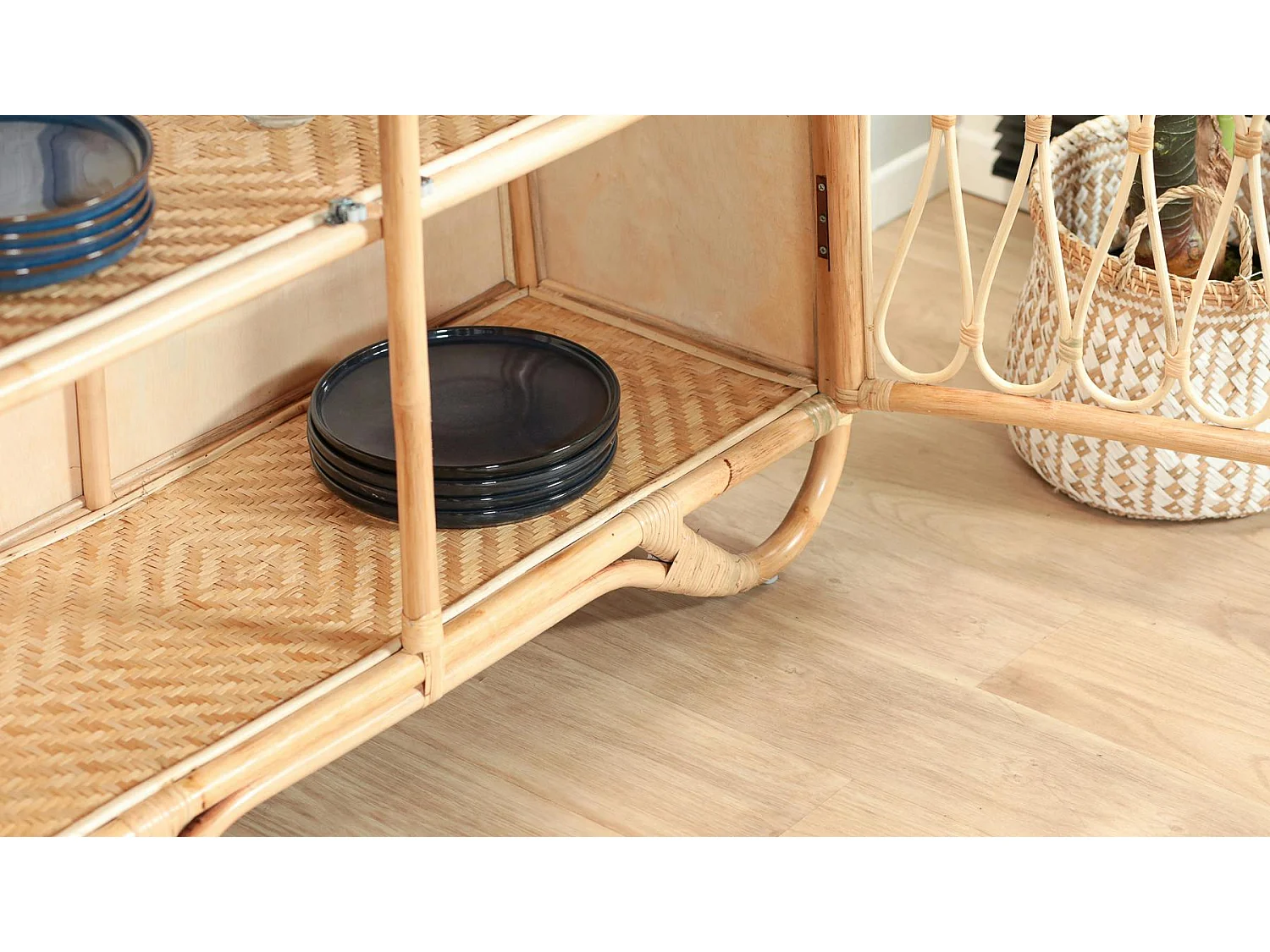 Buffet en rotin avec façade ajourée BALI