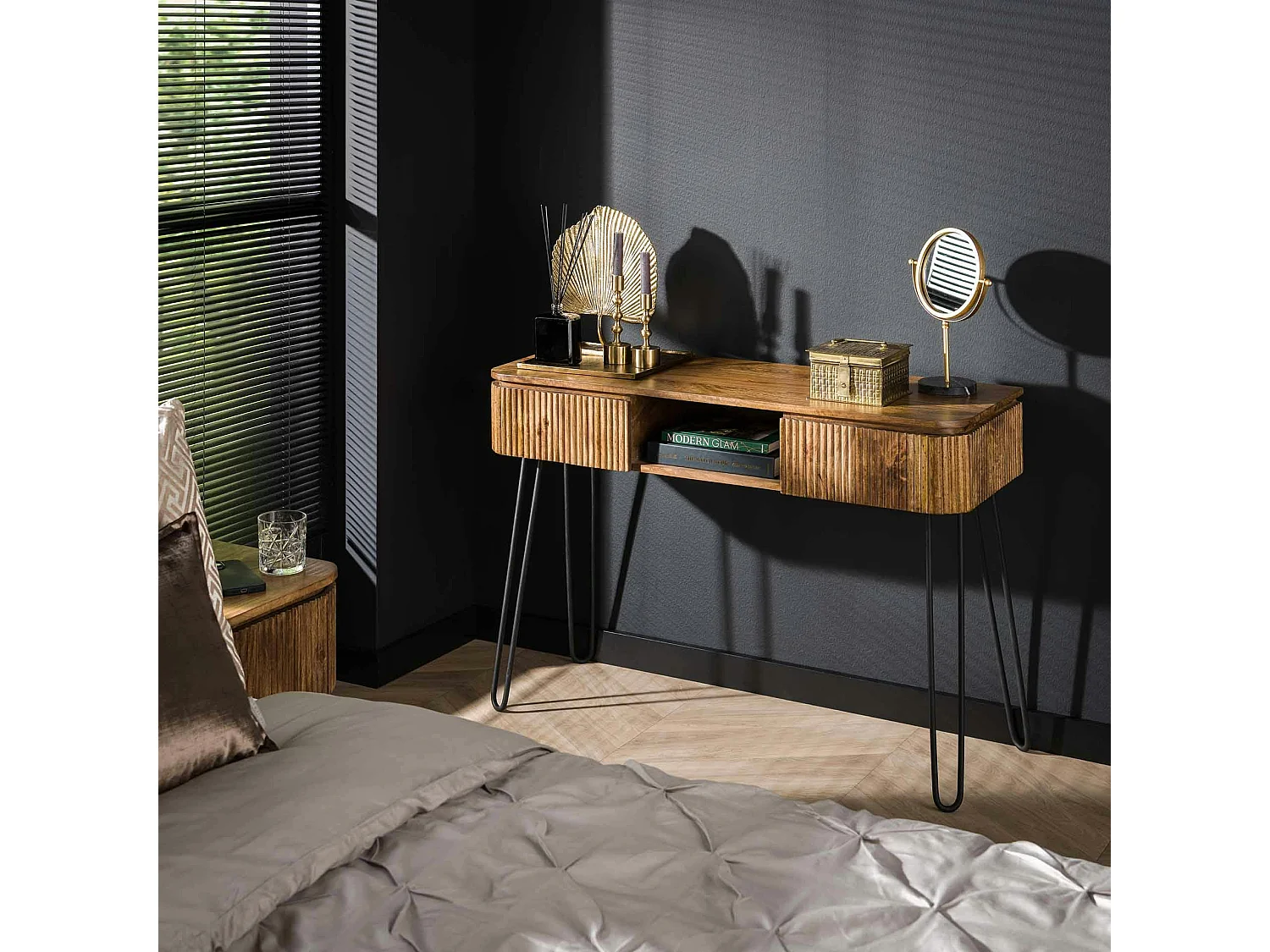 Console de chambre en bois de manguier motif baguette 2 tiroirs DELHI