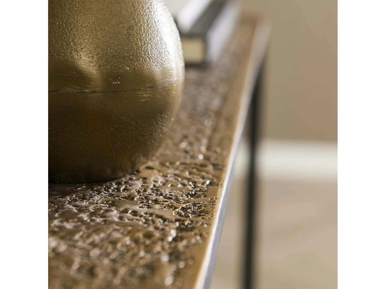 Console de salon en métal finition bronze ancien RALF