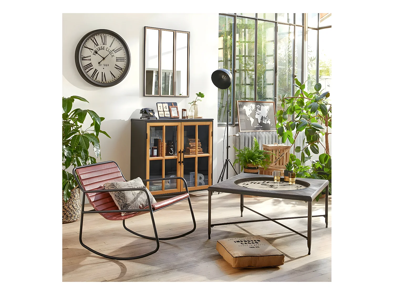 Table basse carrée horloge