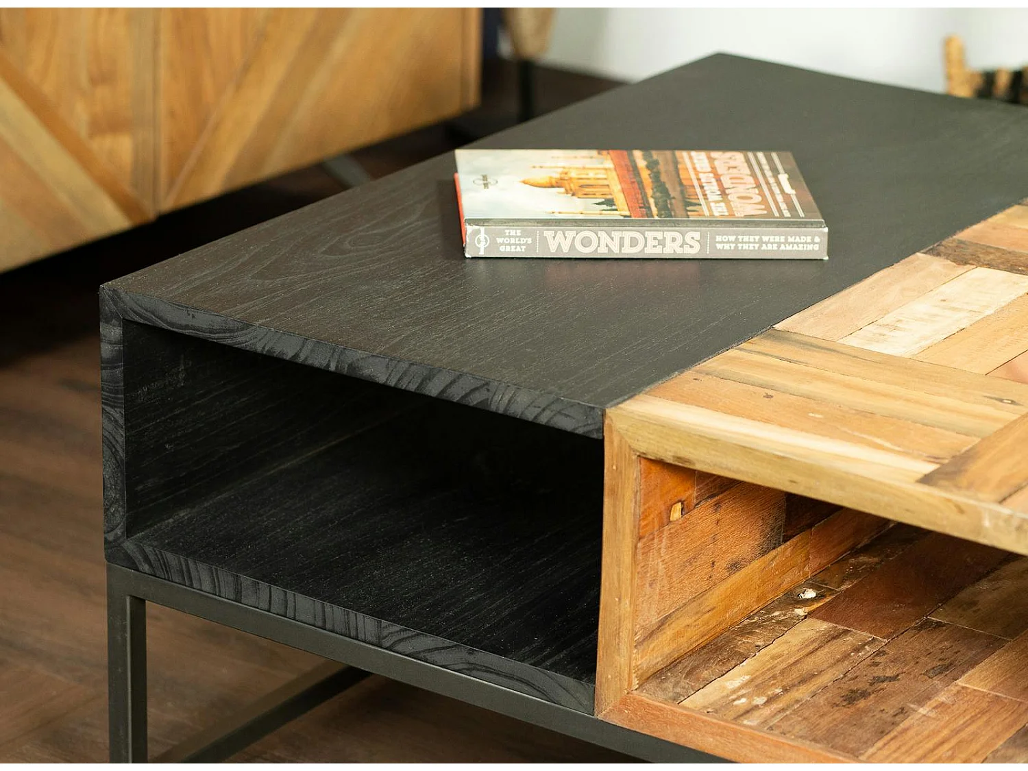 Table basse carrée bois recyclé de bateau métal DUMAI