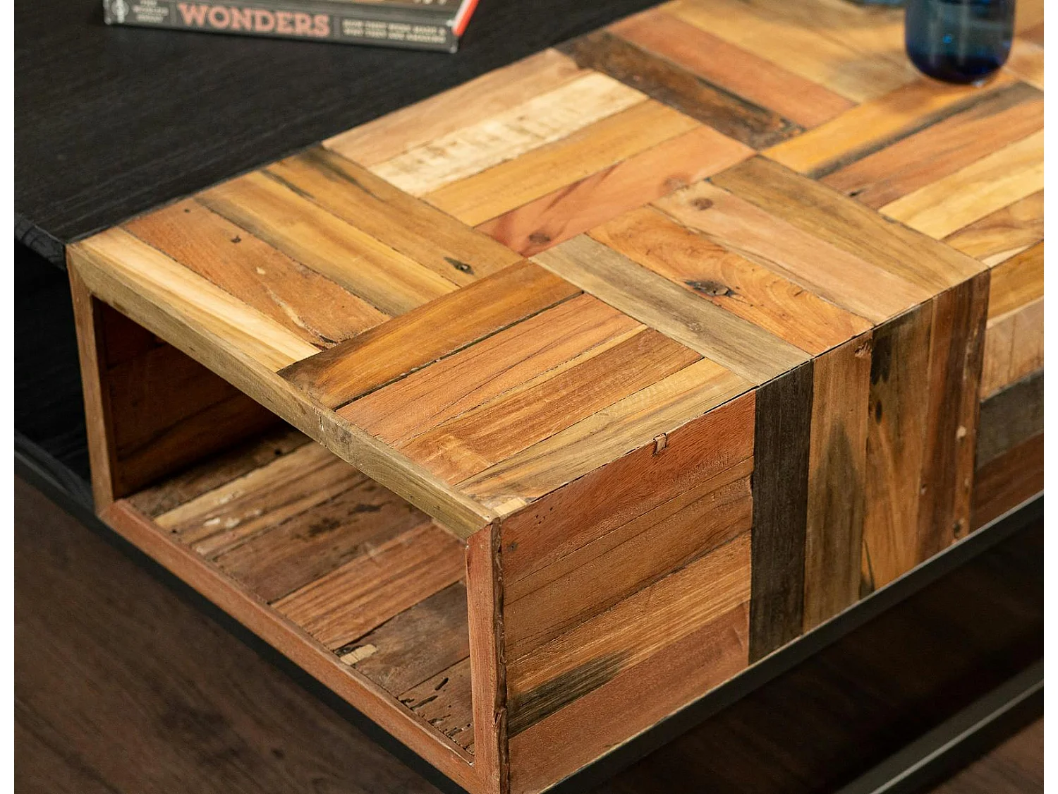 Table basse carrée bois recyclé de bateau métal DUMAI