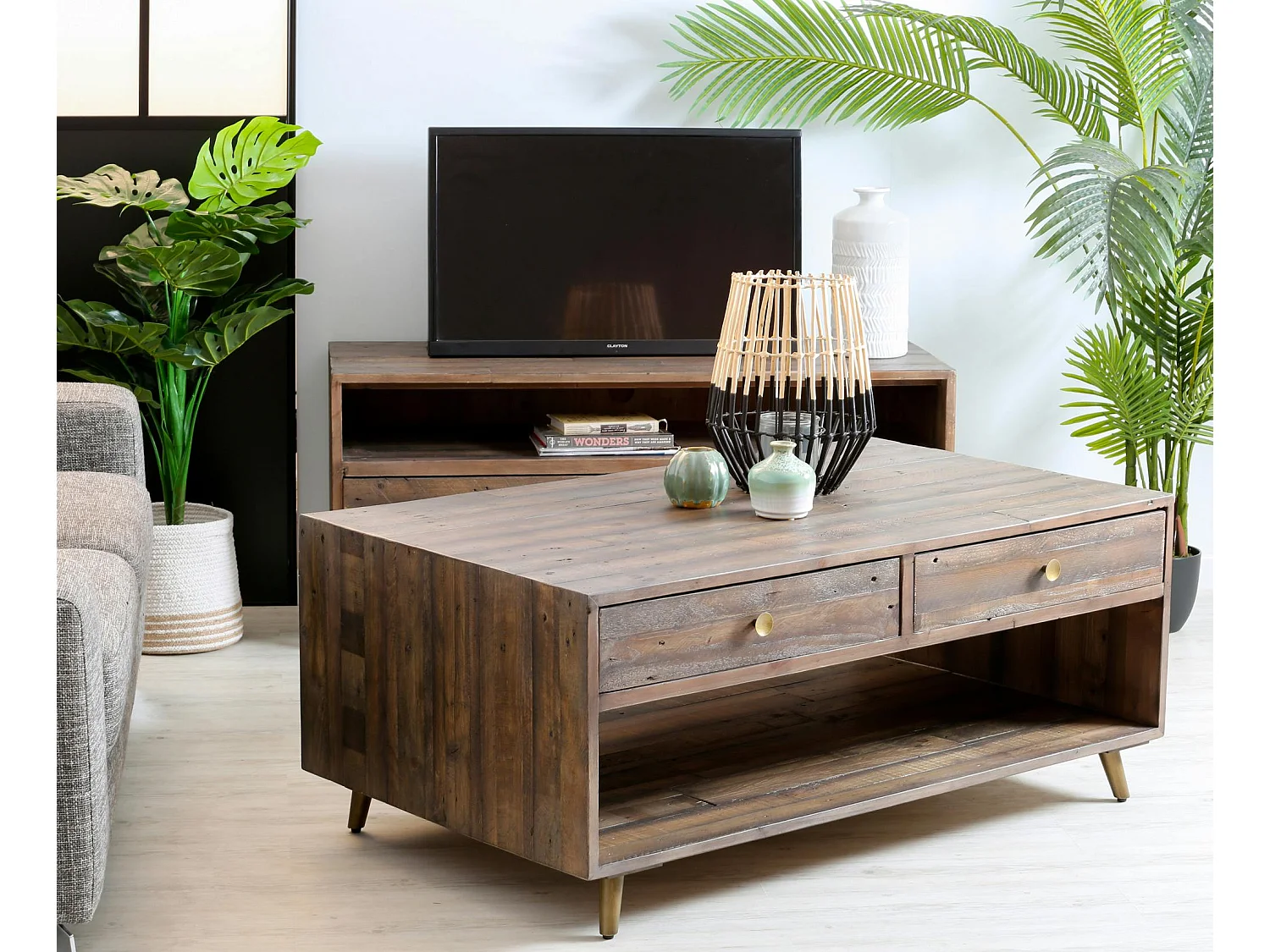 Table basse double plateau bois recyclé piètement effet laiton vieilli ADÉLAÏDE