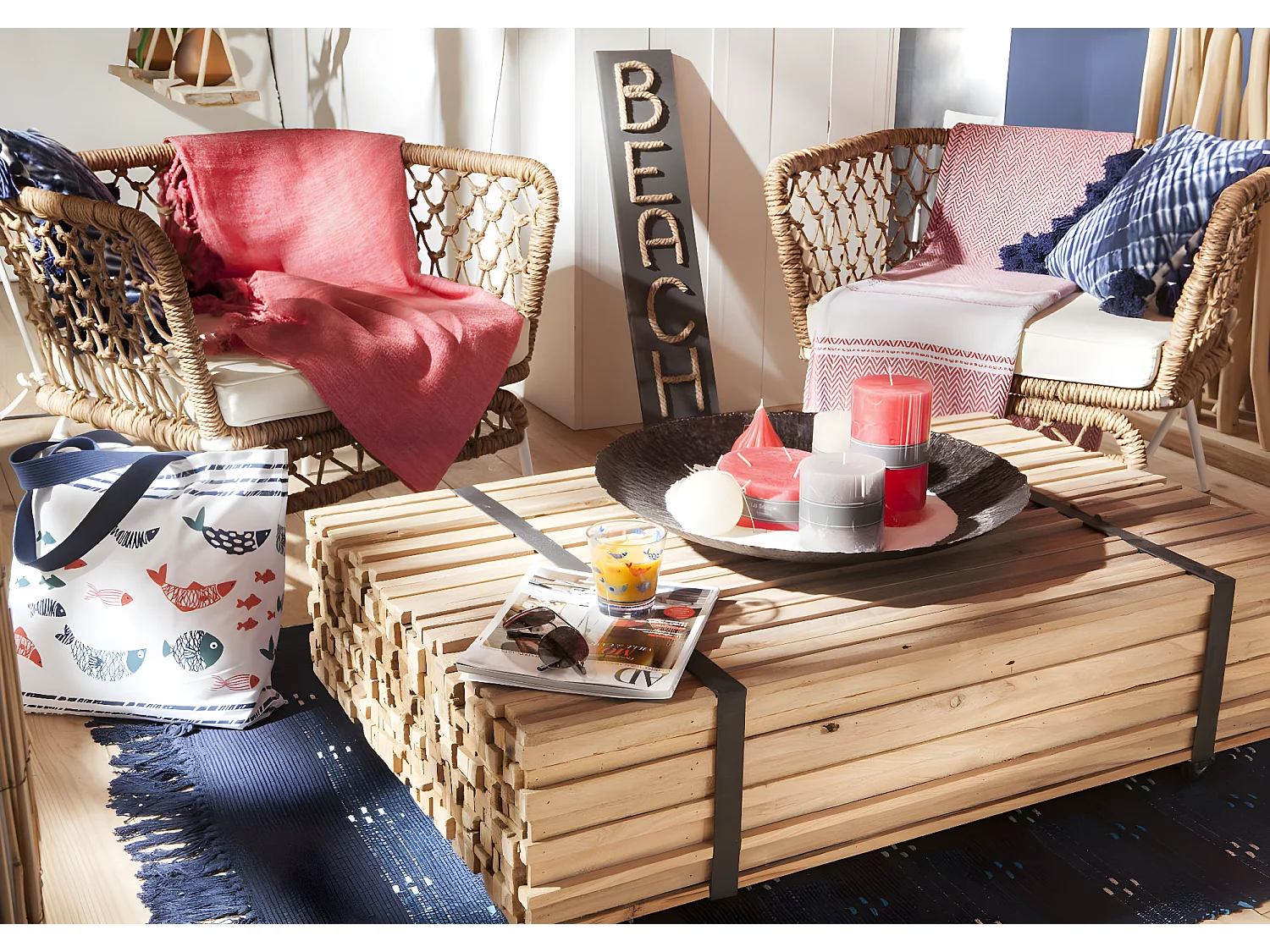 Table basse à roulettes en bois recyclé naturel 110x70x33cm