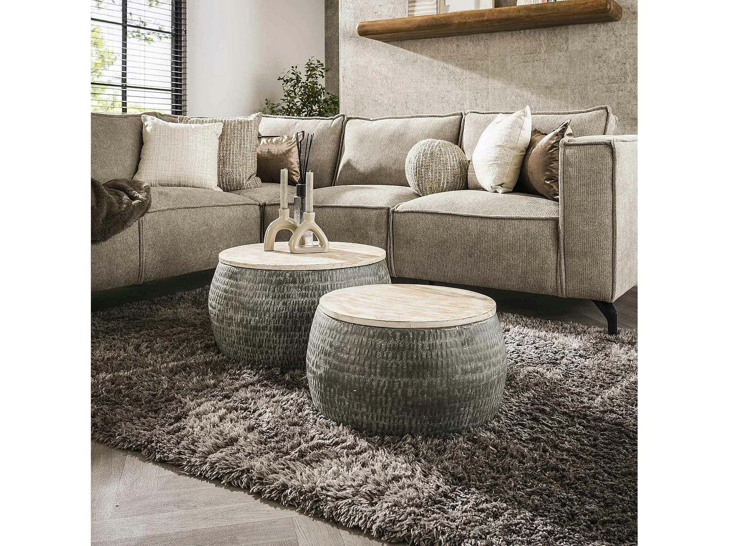 Table basse ronde acier martelé manguier (2 pièces)