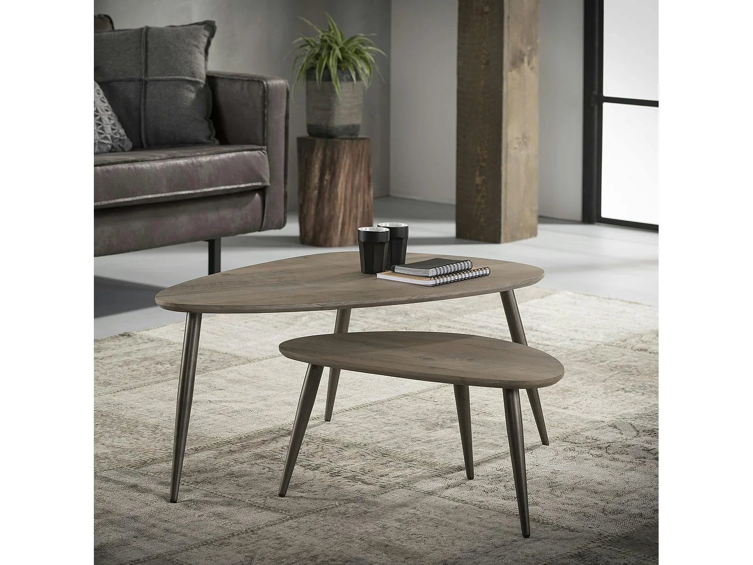 Table d'appoint forme galet effet chêne grisé (2 pièces) HELSINKI