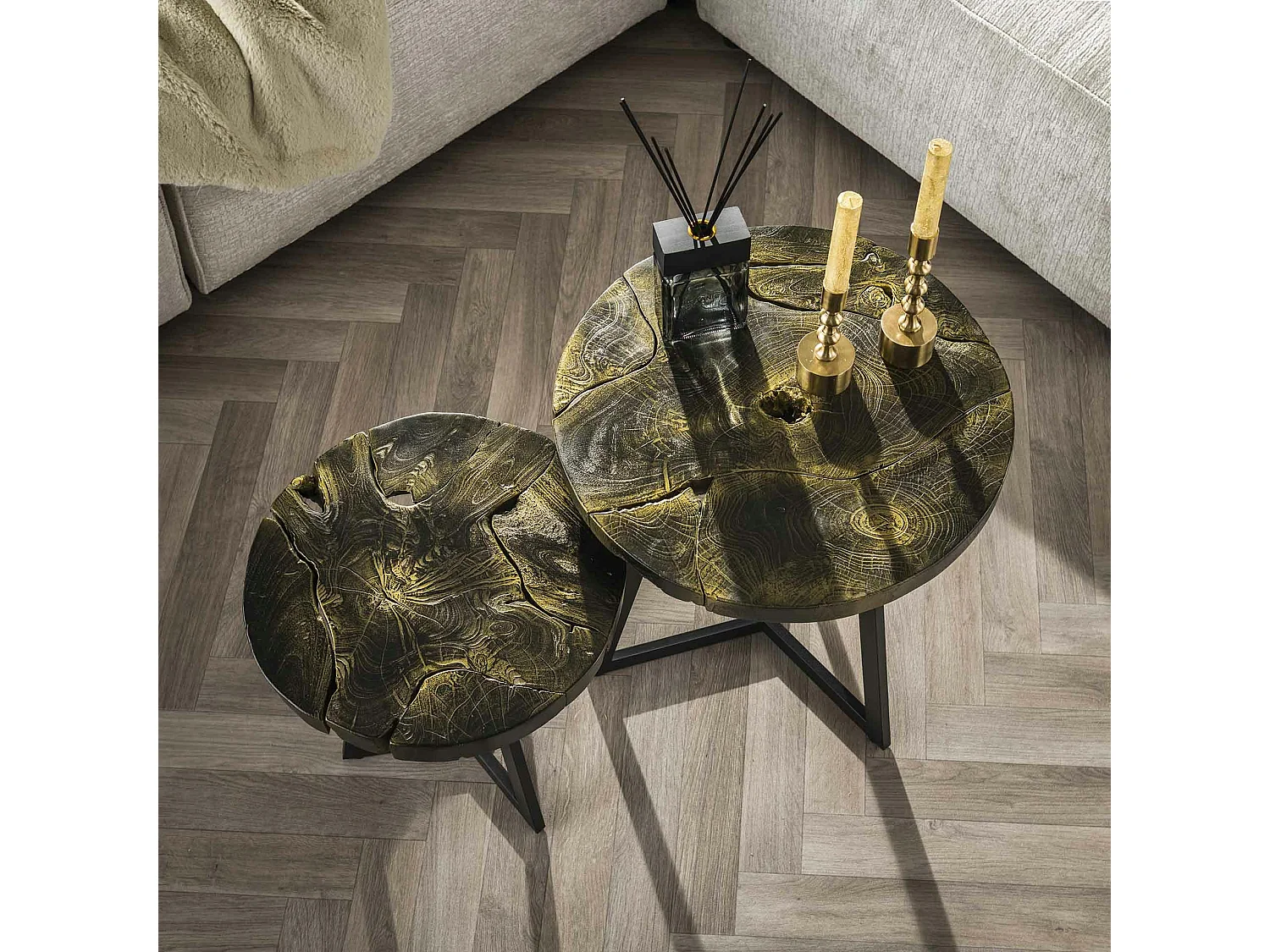 Table gigogne ronde en teck recyclé noir et or (2 pièces) NOVA