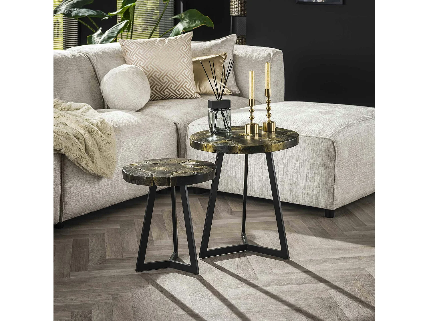 Table gigogne ronde en teck recyclé noir et or (2 pièces) NOVA