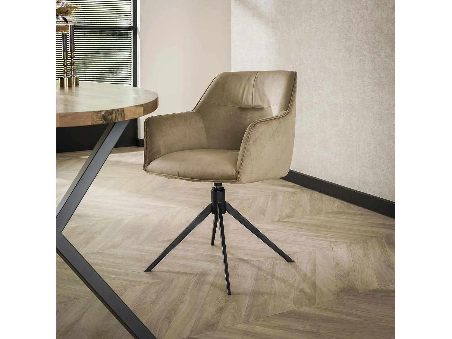 Fauteuil de table pivotant en velours sable motif damier (lot de 2) MELBOURNE