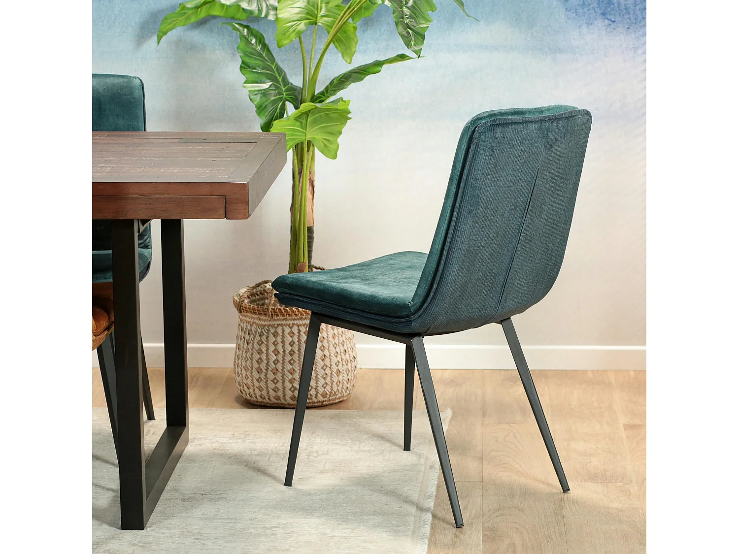 Chaise en velours bleu à double coussinage (lot de 2) OKA