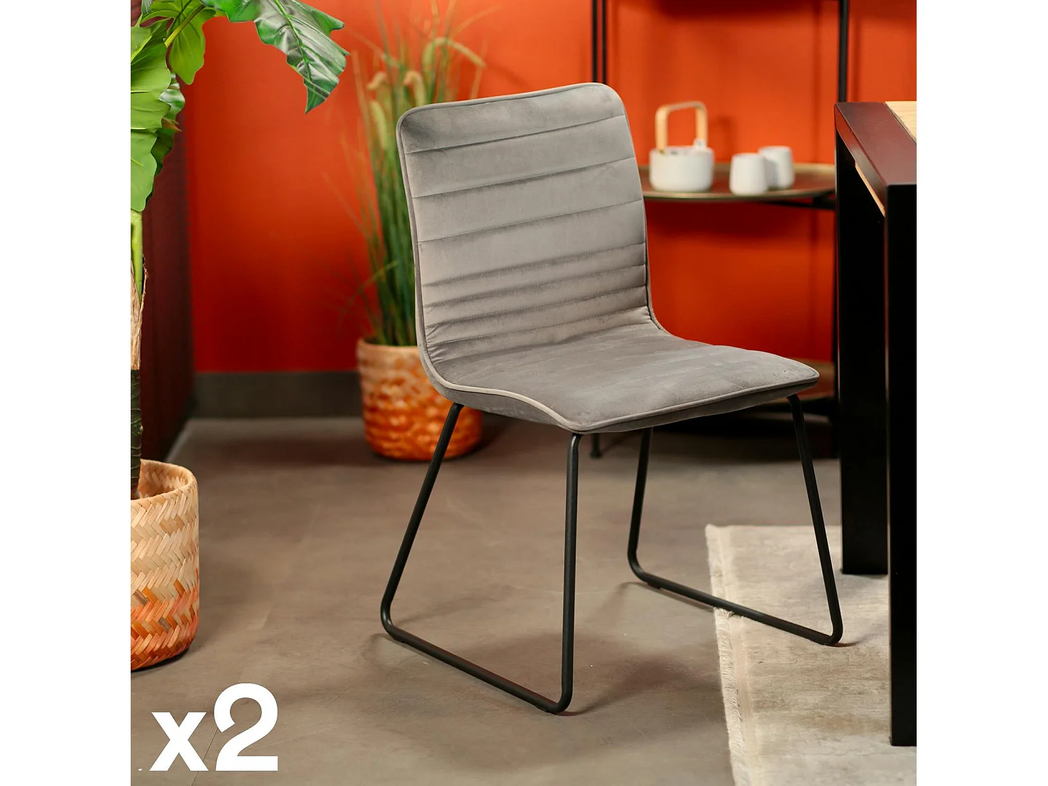 Chaise grise motif ligne (lot de 2) BURGOS