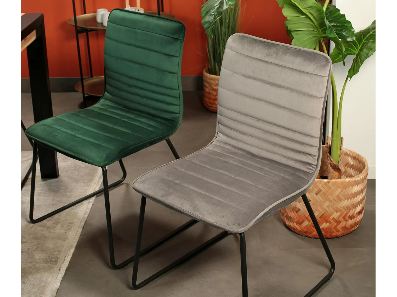 Chaise grise motif ligne (lot de 2) BURGOS