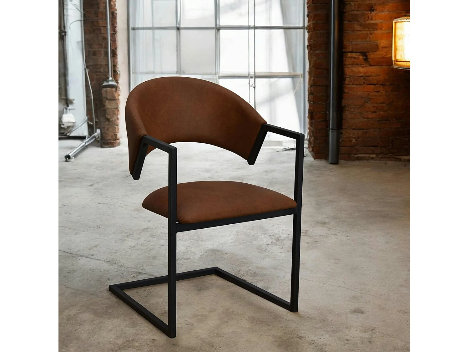 Chaise industrielle confort avec assise en microfibre chocolat