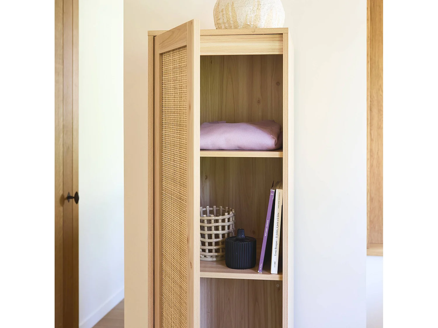 Armoire dressing cannage et effet bois. garde-robe 1 porte. 5 étagères H180cm