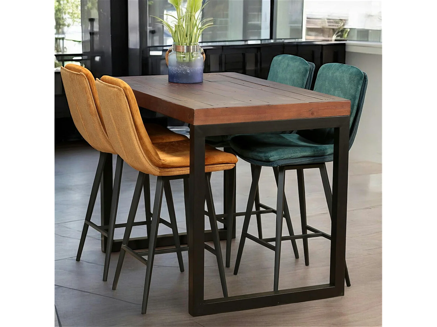 Chaise de bar en velours doré à double coussinage (lot de 2) OKA