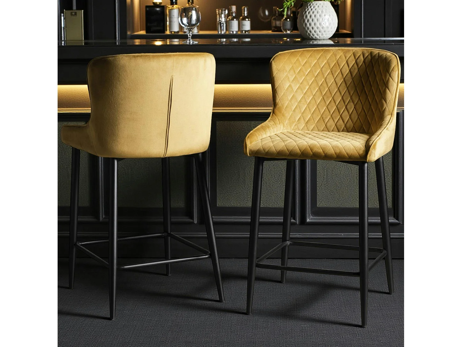 Chaise de bar en velours moutarde (lot de 2) ARLINGTON