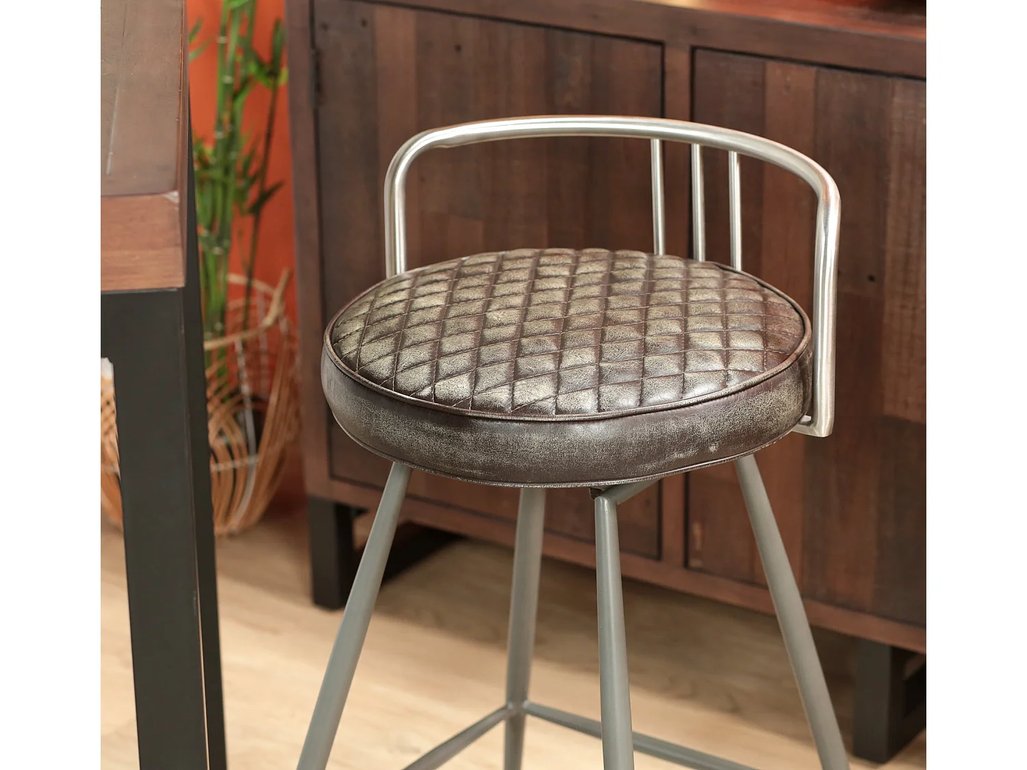 Tabouret de bar industriel brun BRISBANE