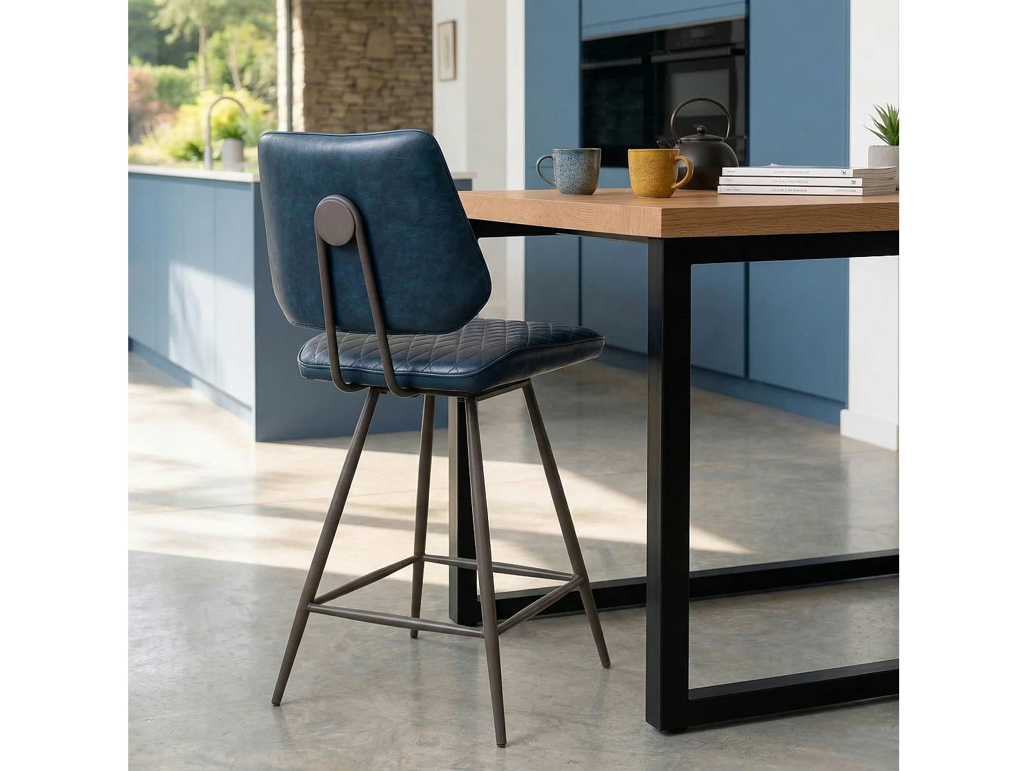 Chaise de bar industrielle bleu foncé SALERNE