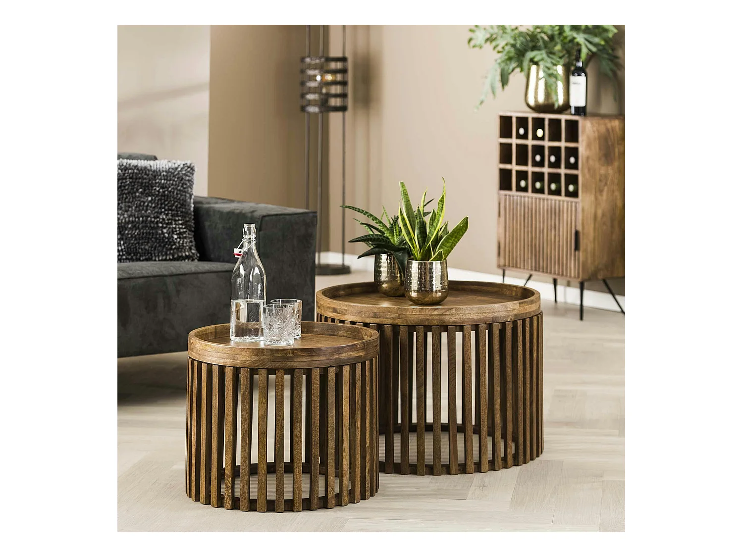 Table basse ronde ajourée en manguier (lot de 2) DELHI