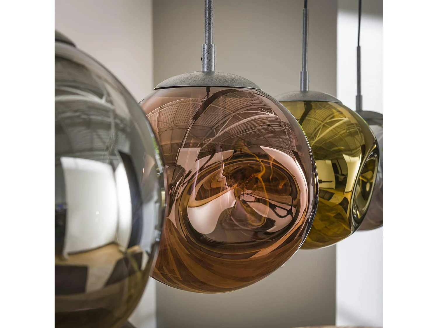 Suspension de table multiple en verre déformé or, cuivre et chrome NIAGARA