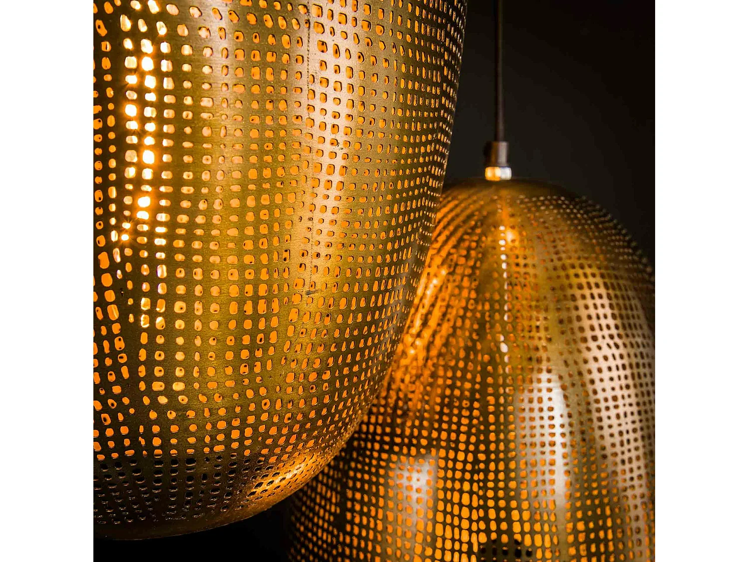 Suspension vintage 3 lampes cuivrées forme ellipse RALF